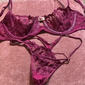 Victorias Secret  Demi bra 36B